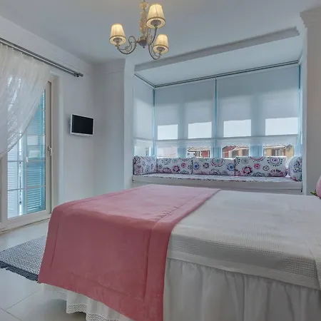 Bellapietra Bed and Breakfast 3*