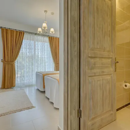 B&B Bellapietra 알라카티
