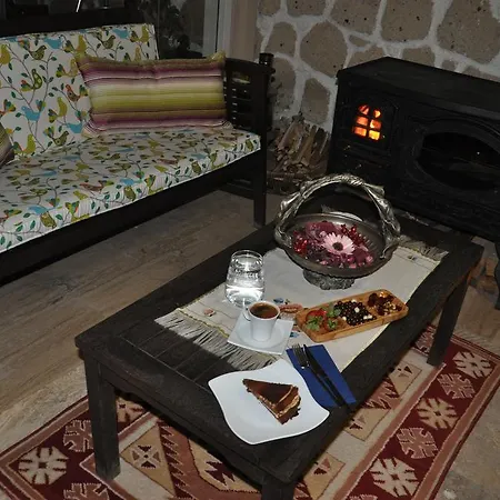 Bellapietra Alaçatı