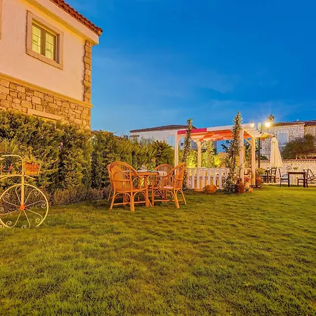 Bellapietra Frühstückspension Alaçatı